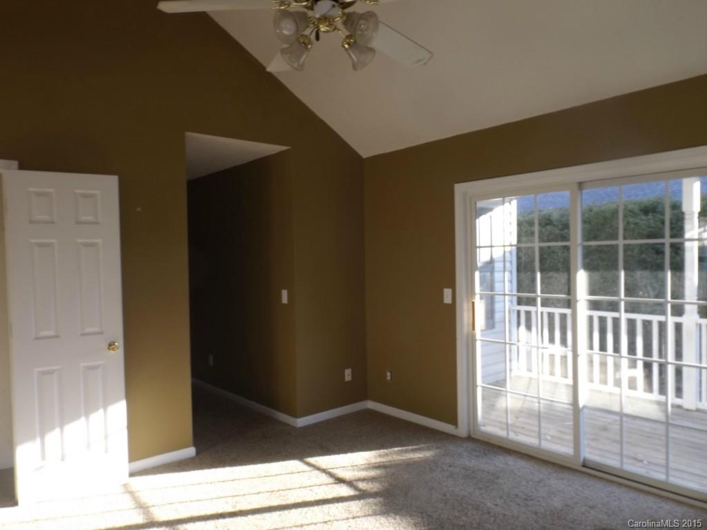 Avery Lake - Residential