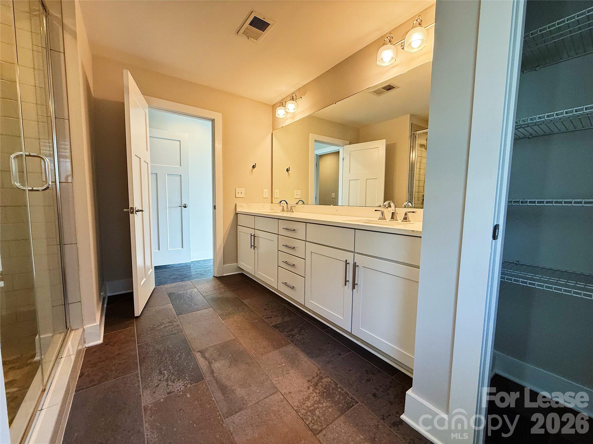 Grandin Heights - Residential Lease