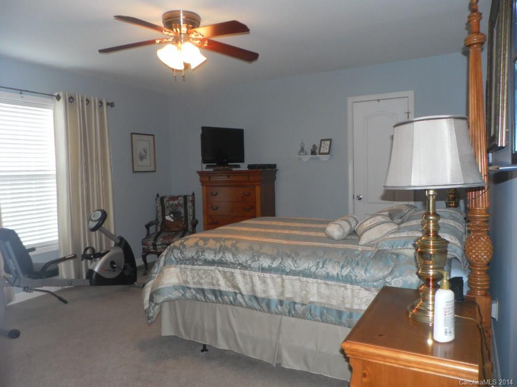 Hunters Ridge - Residential