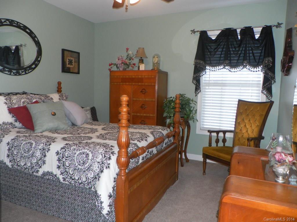 Hunters Ridge - Residential