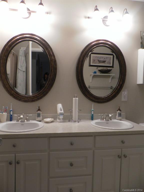 Hunters Ridge - Residential