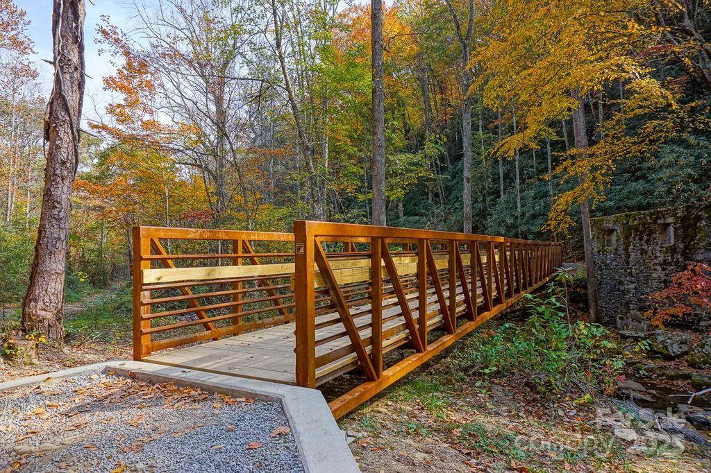 Catawba Falls Preserve - Land