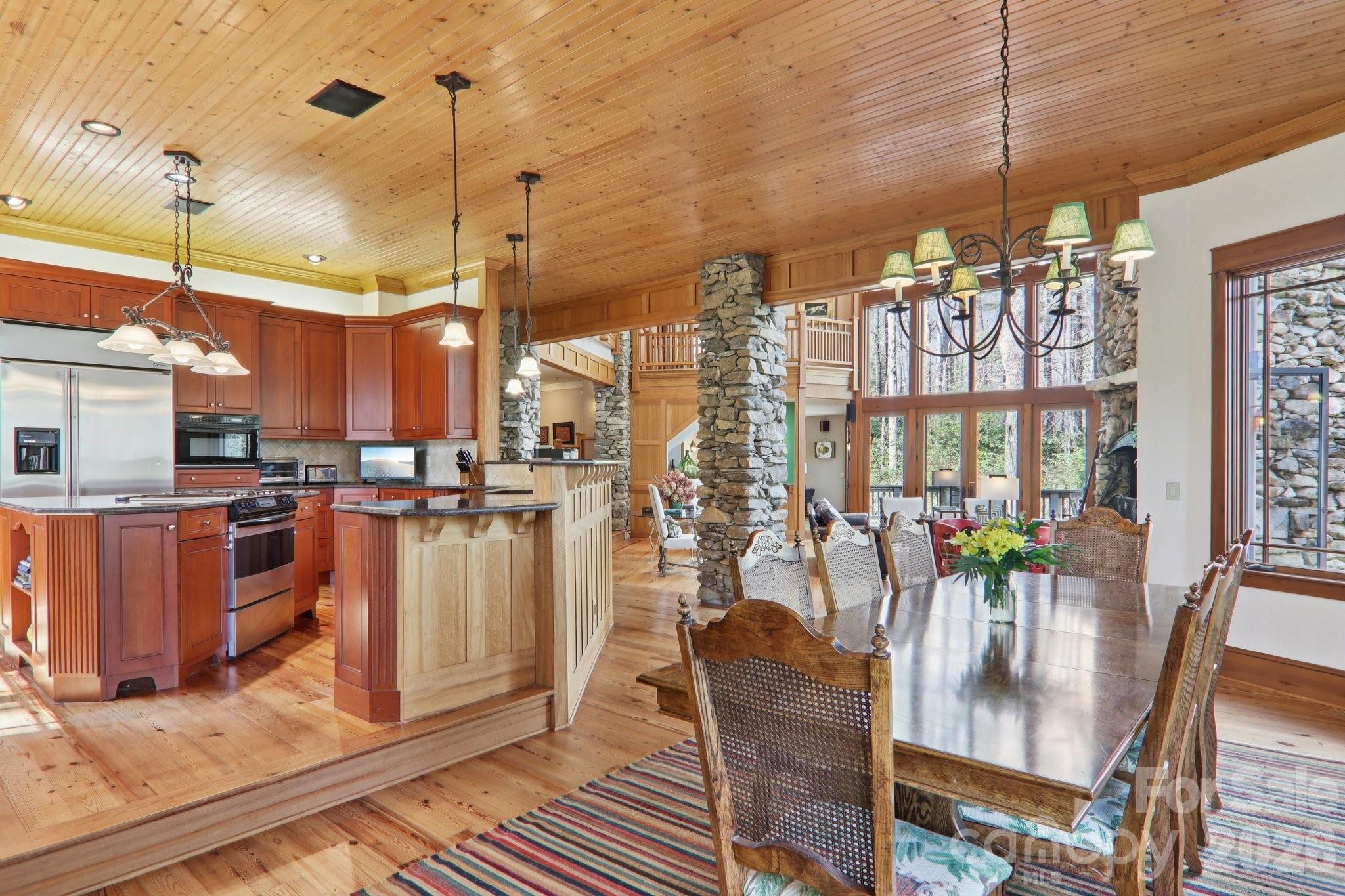 Lake Toxaway Estates - Residential