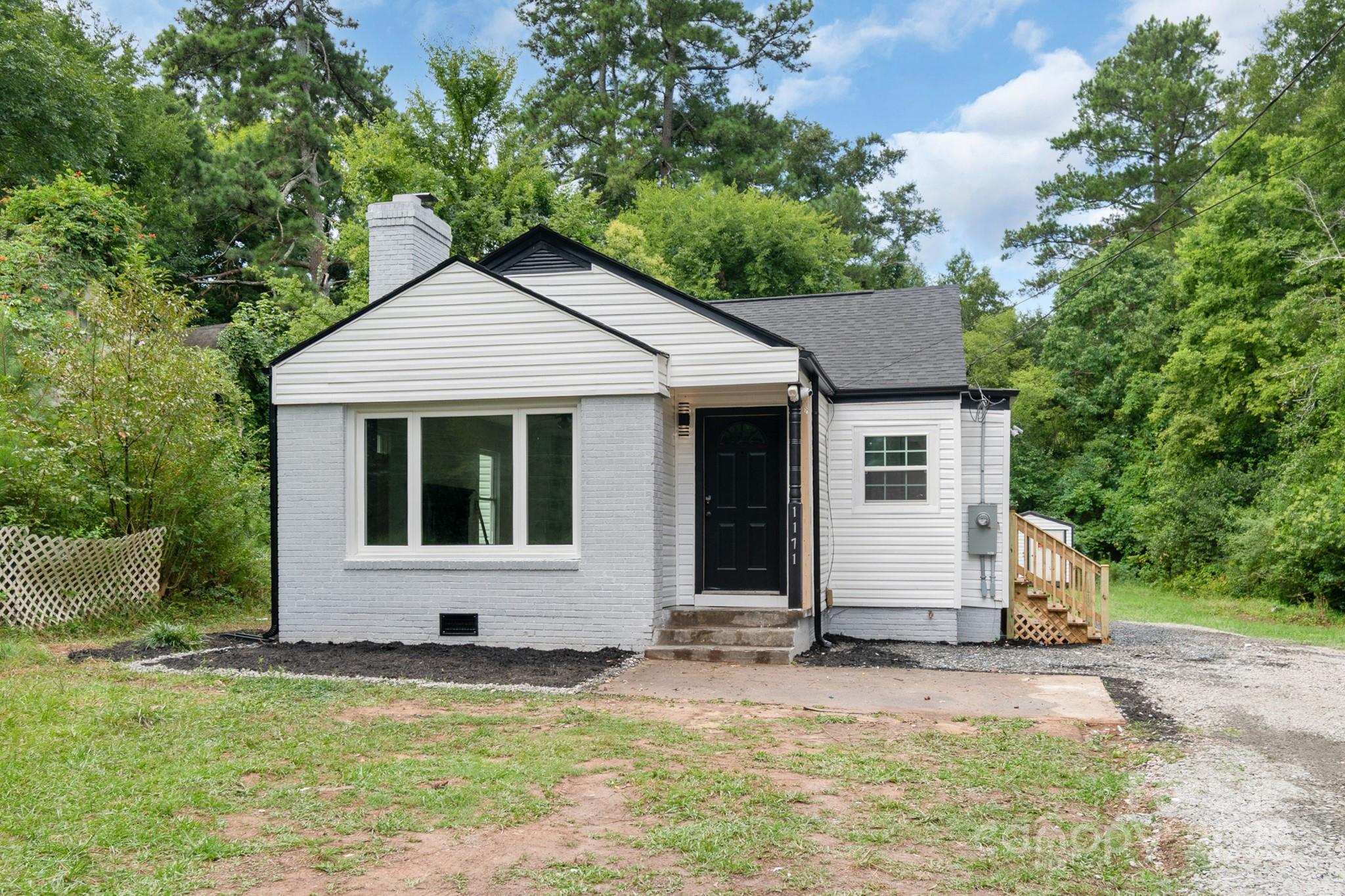 1171 Salisbury Street