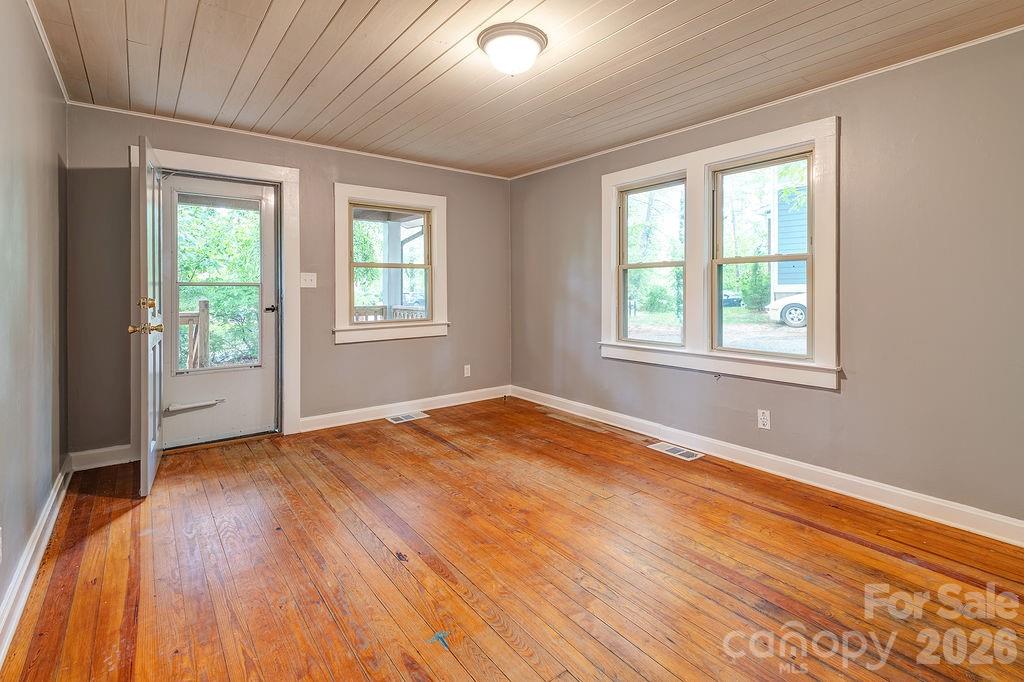1 Narbeth Road