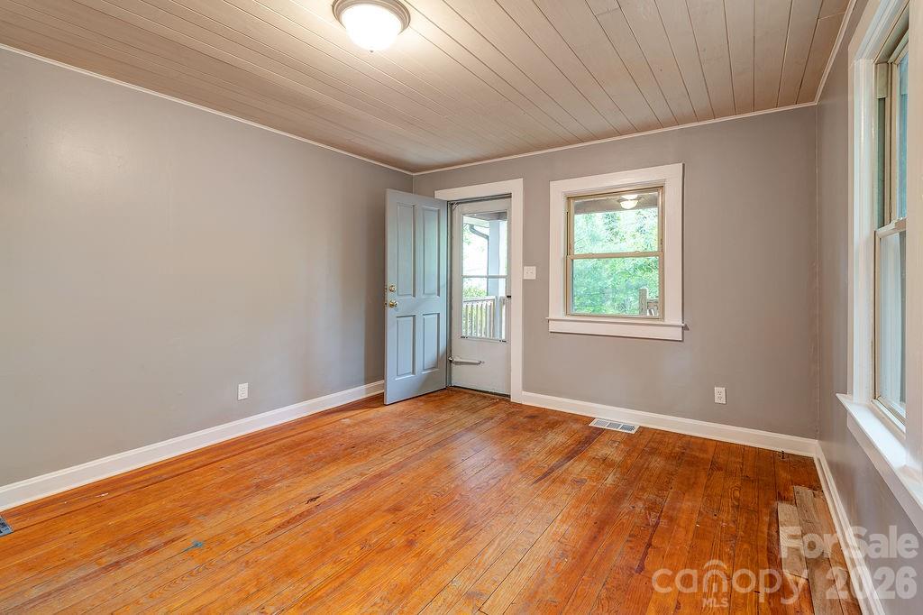 1 Narbeth Road