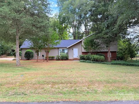 Photo of 5381 Woodside Drive, Rock Hill, SC 29732 (MLS # 4310065)