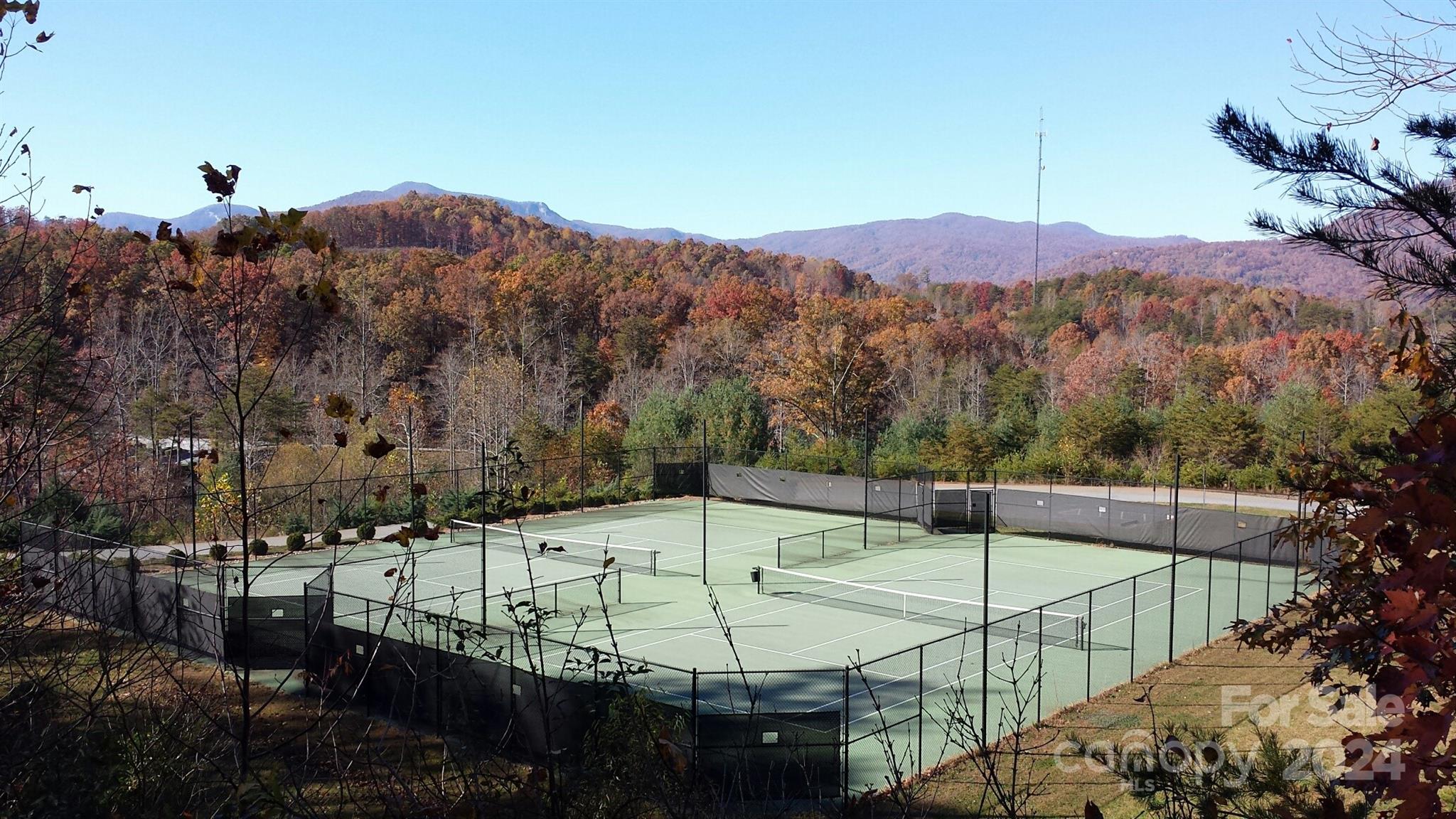 Vista At Bills Mountain - Residential
