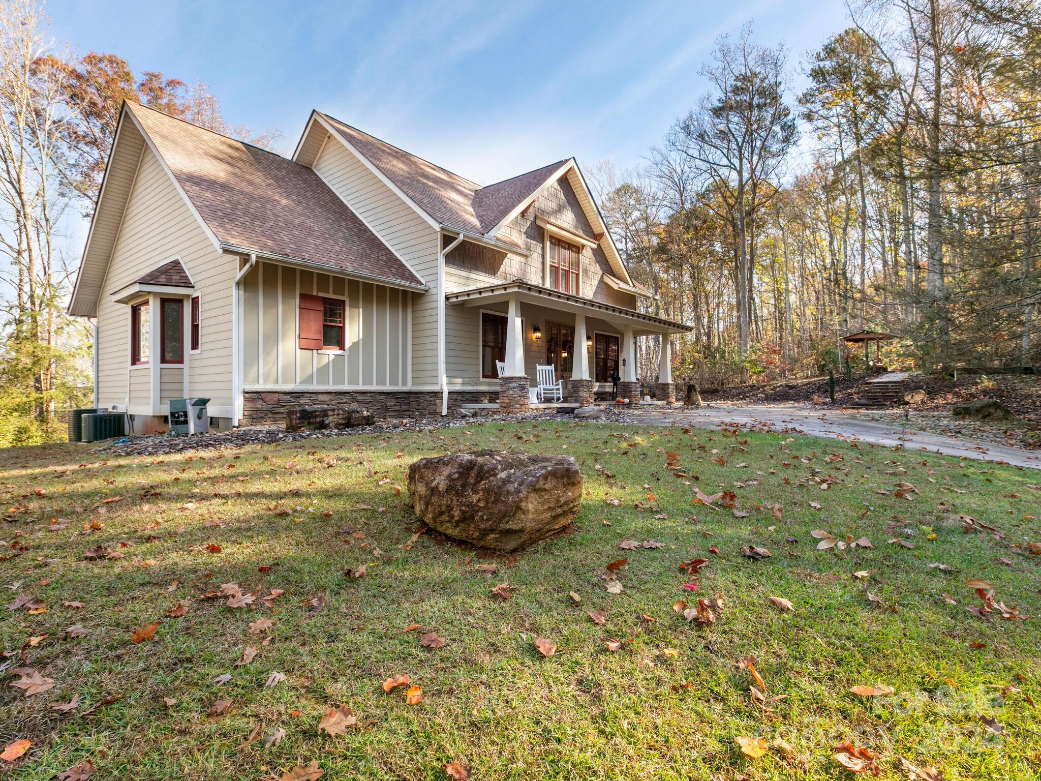 Vista At Bills Mountain - Residential