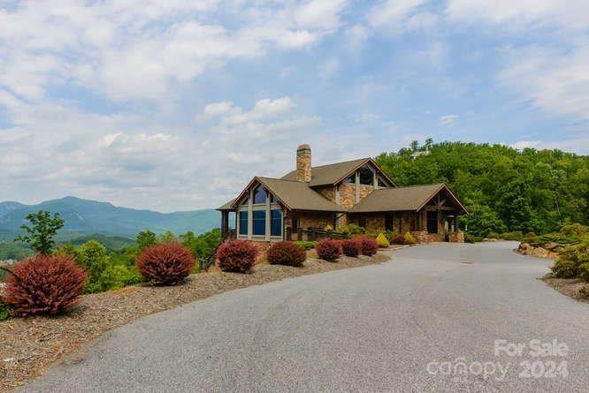 Vista At Bills Mountain - Residential