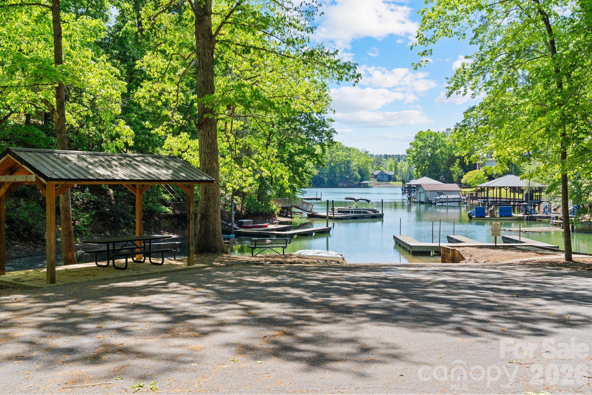 Olivers Landing - Residential