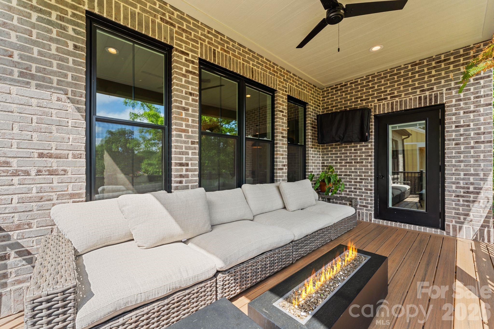Olivers Landing - Residential