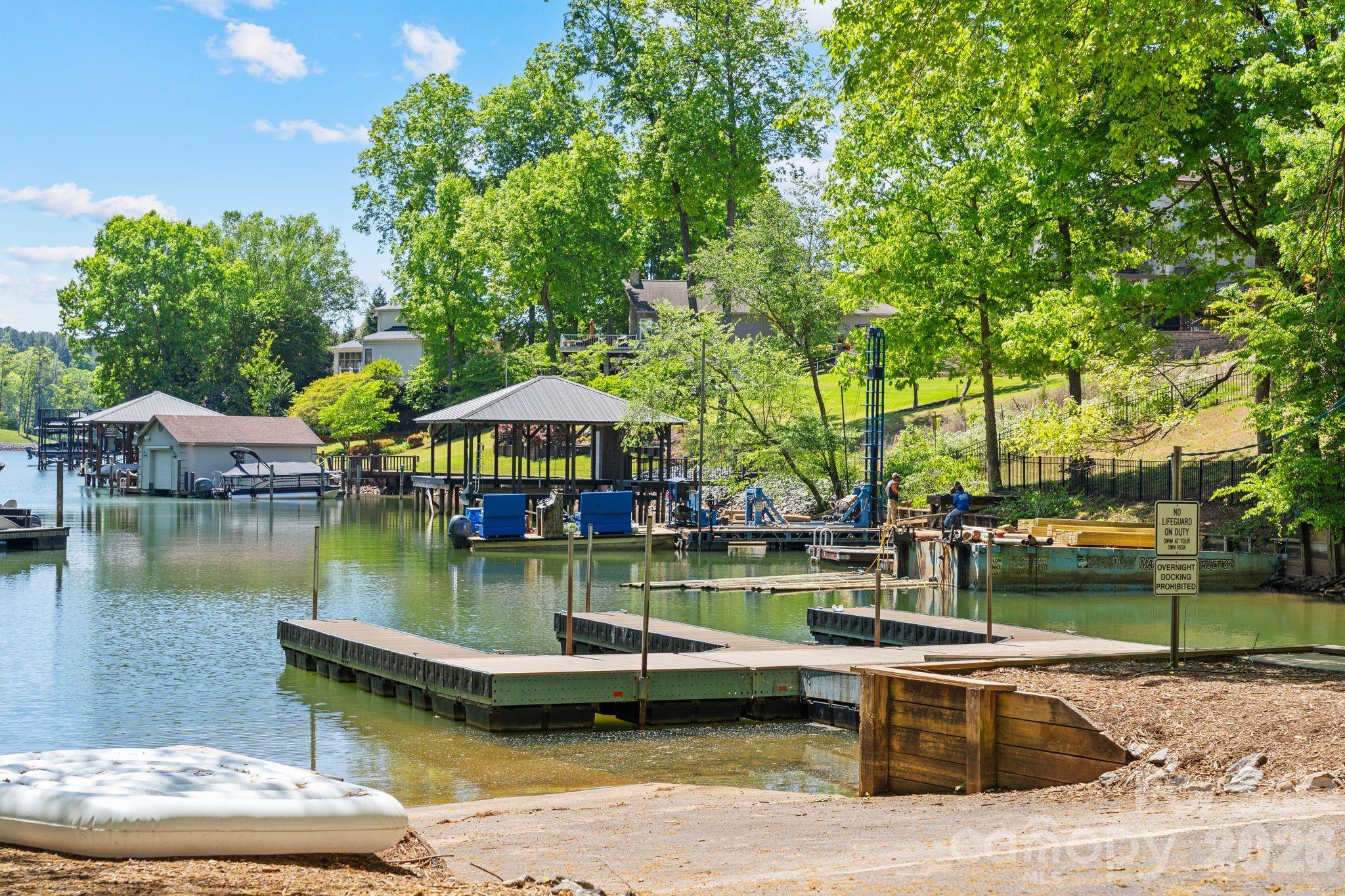 Olivers Landing - Residential