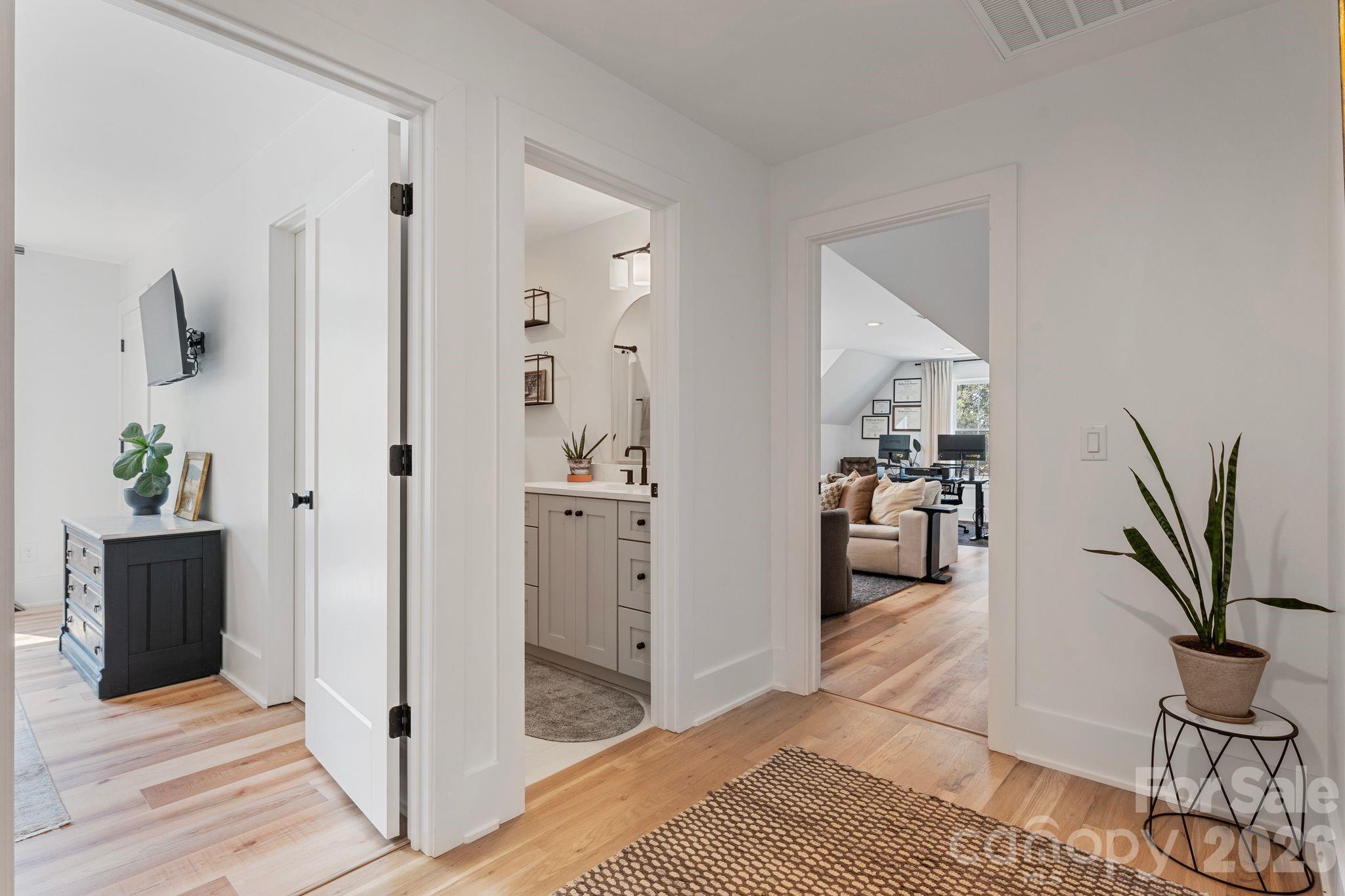 Olivers Landing - Residential