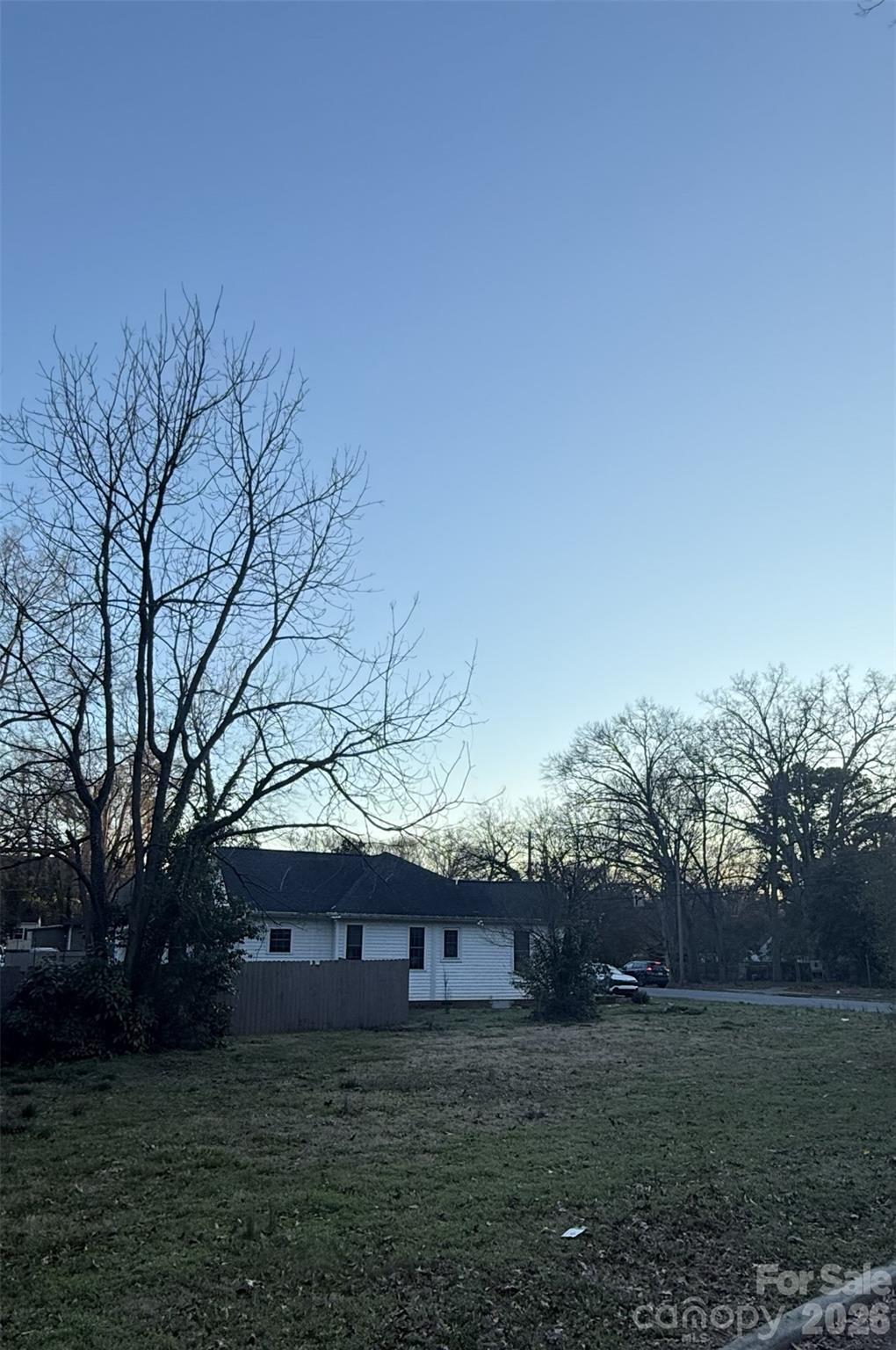 702 S Chester Street