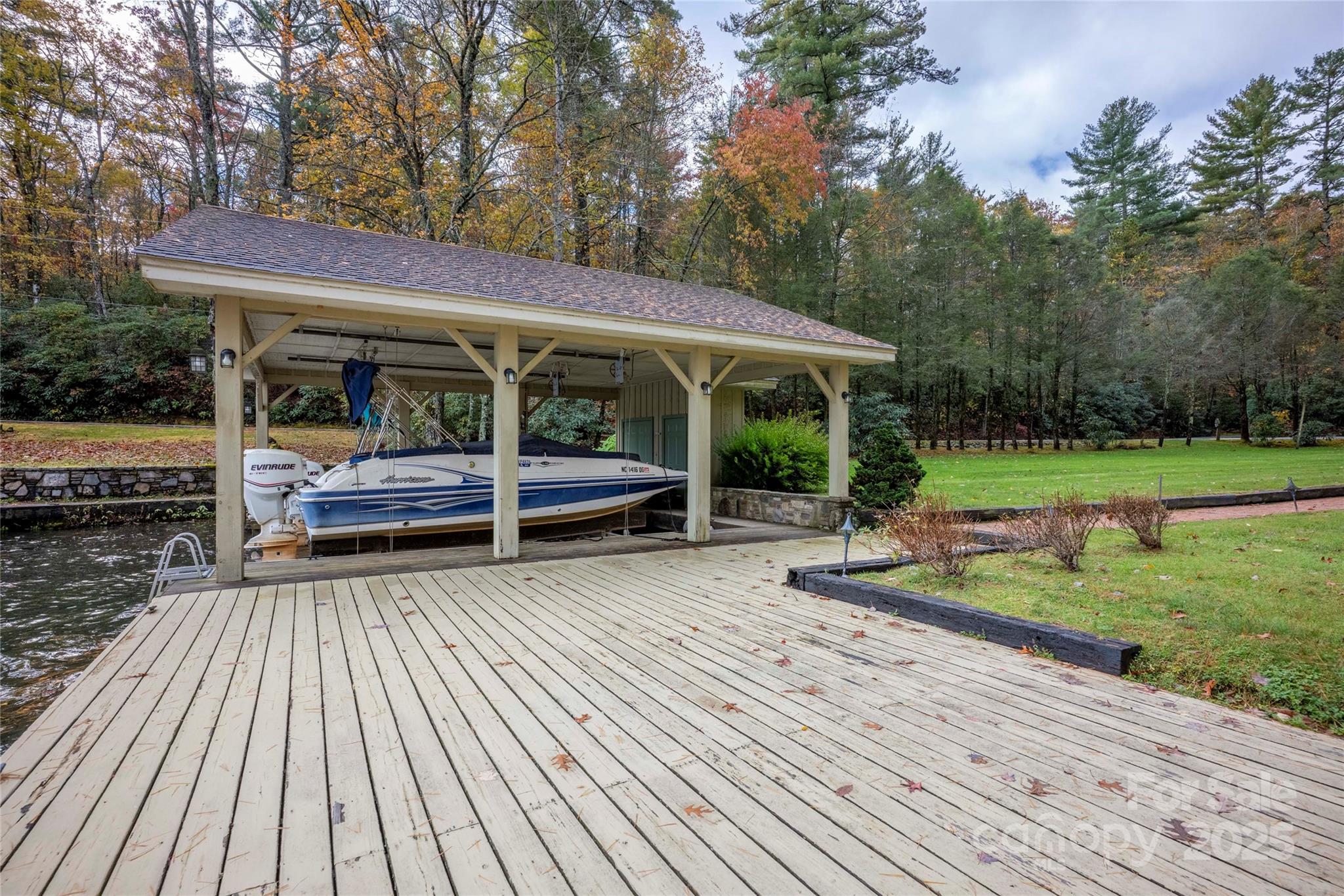 Lake Toxaway Estates - Residential