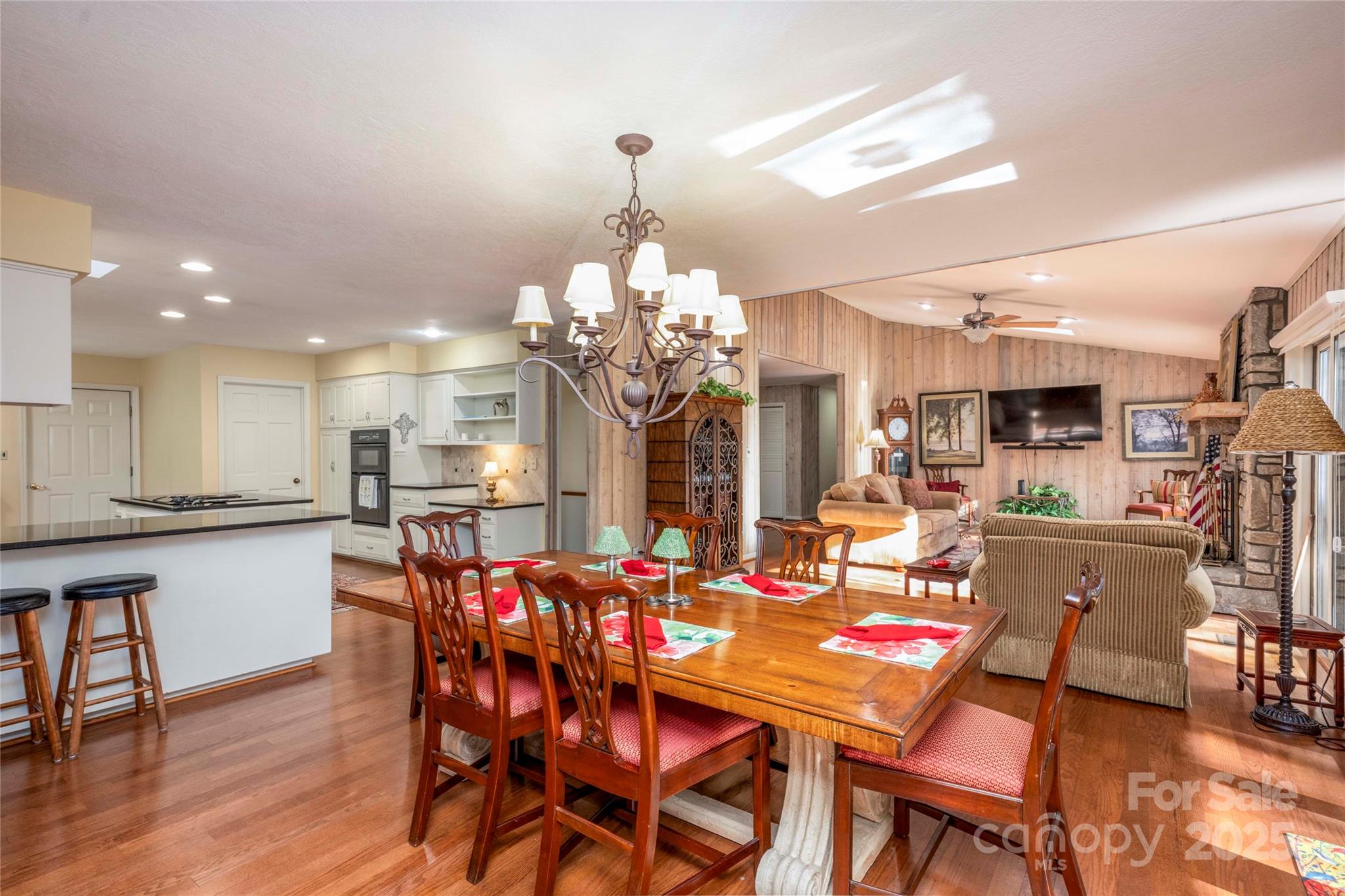 Lake Toxaway Estates - Residential