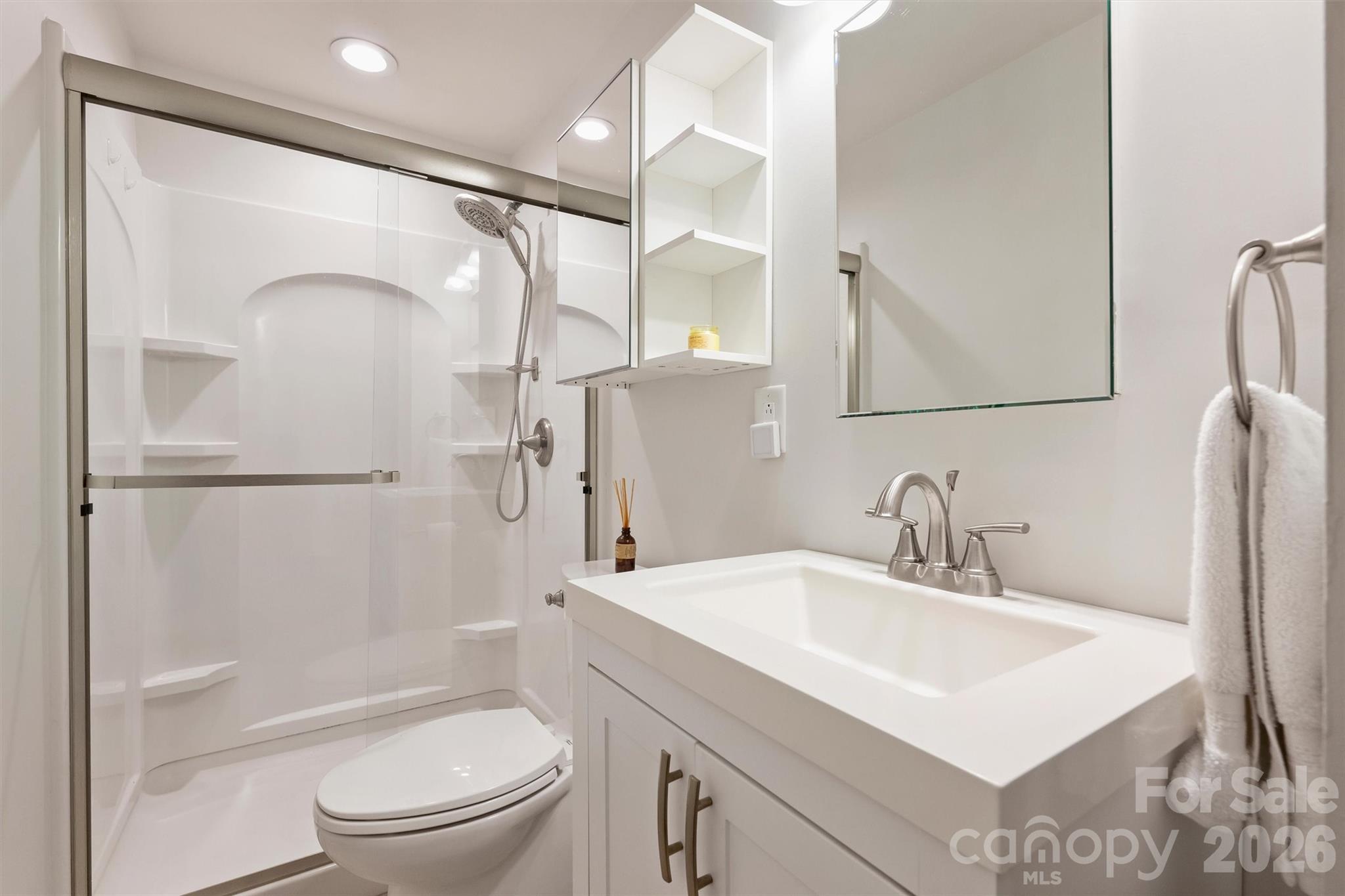 Shadow Lake - Residential