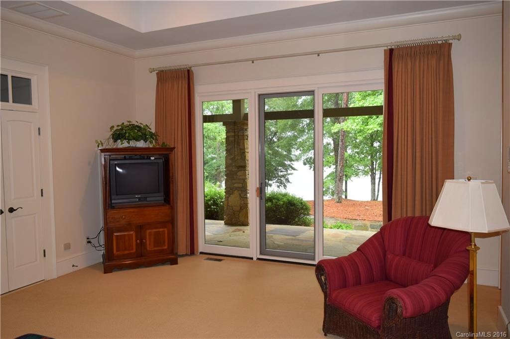 Uwharrie Point - Residential