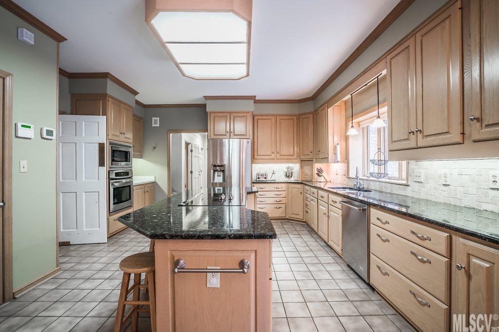 Moores Ferry - Residential