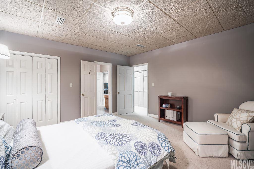 Moores Ferry - Residential