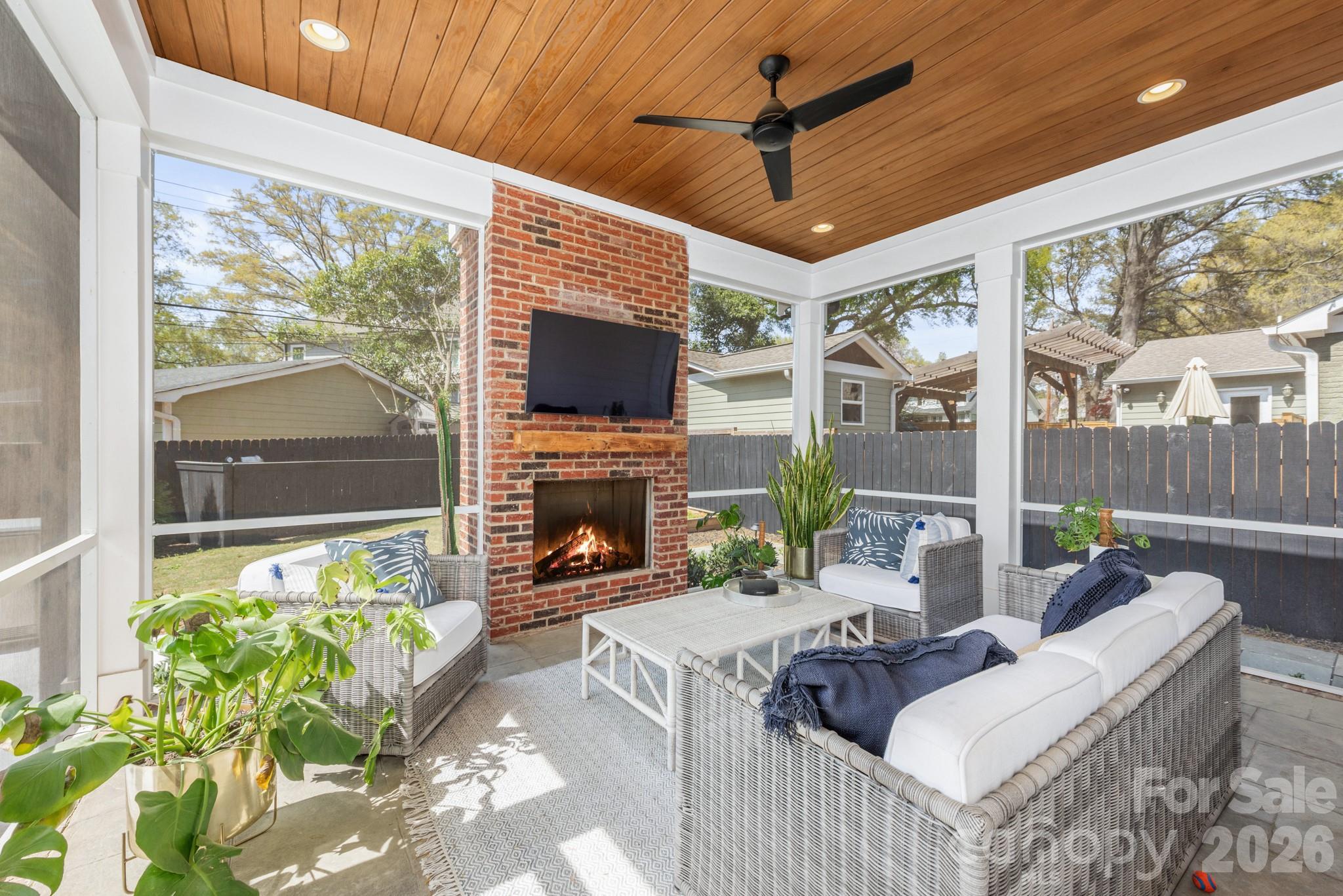 Chantilly - Residential