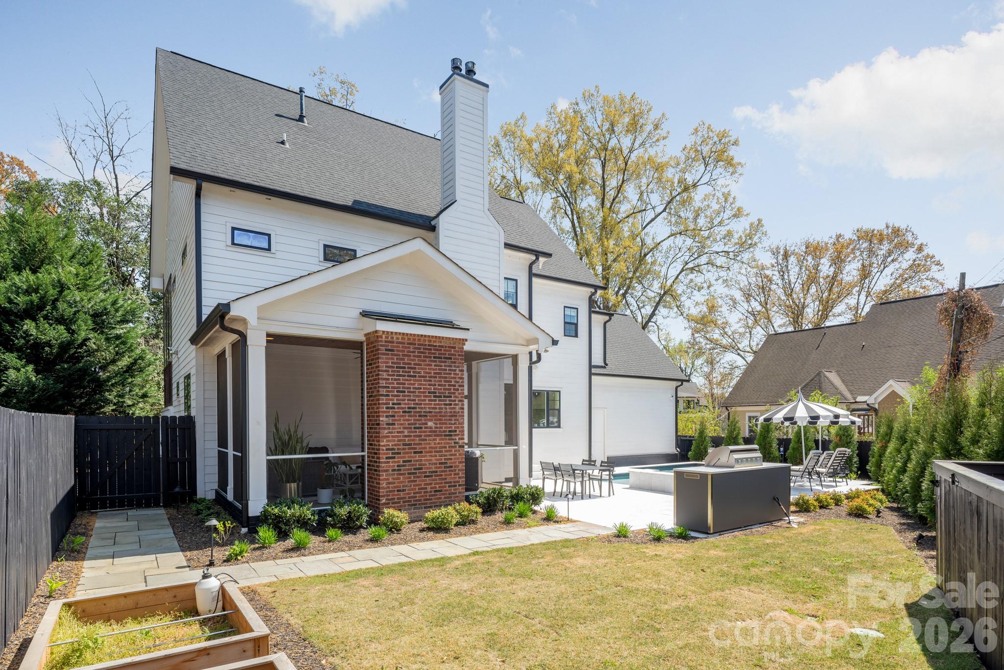 Chantilly - Residential