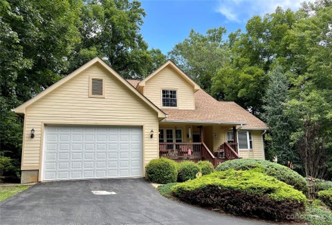 Photo for 210 Coachmans Court