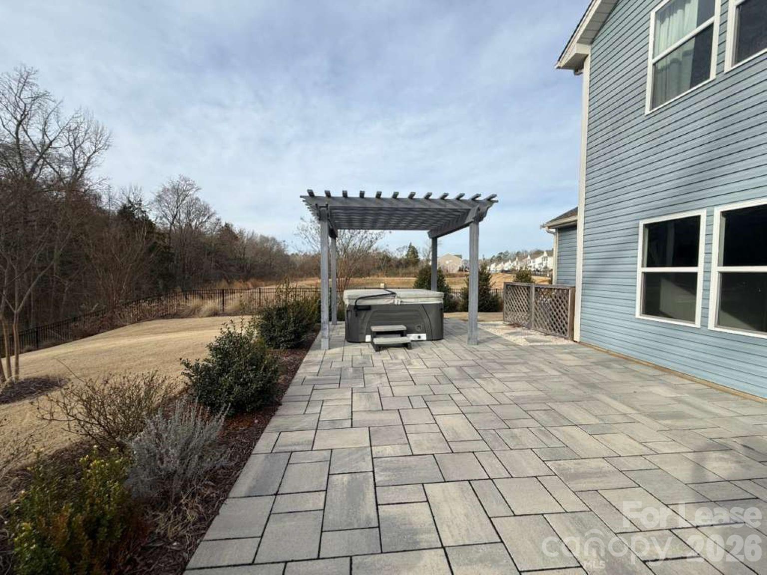 Creeks Landing - Residential Lease