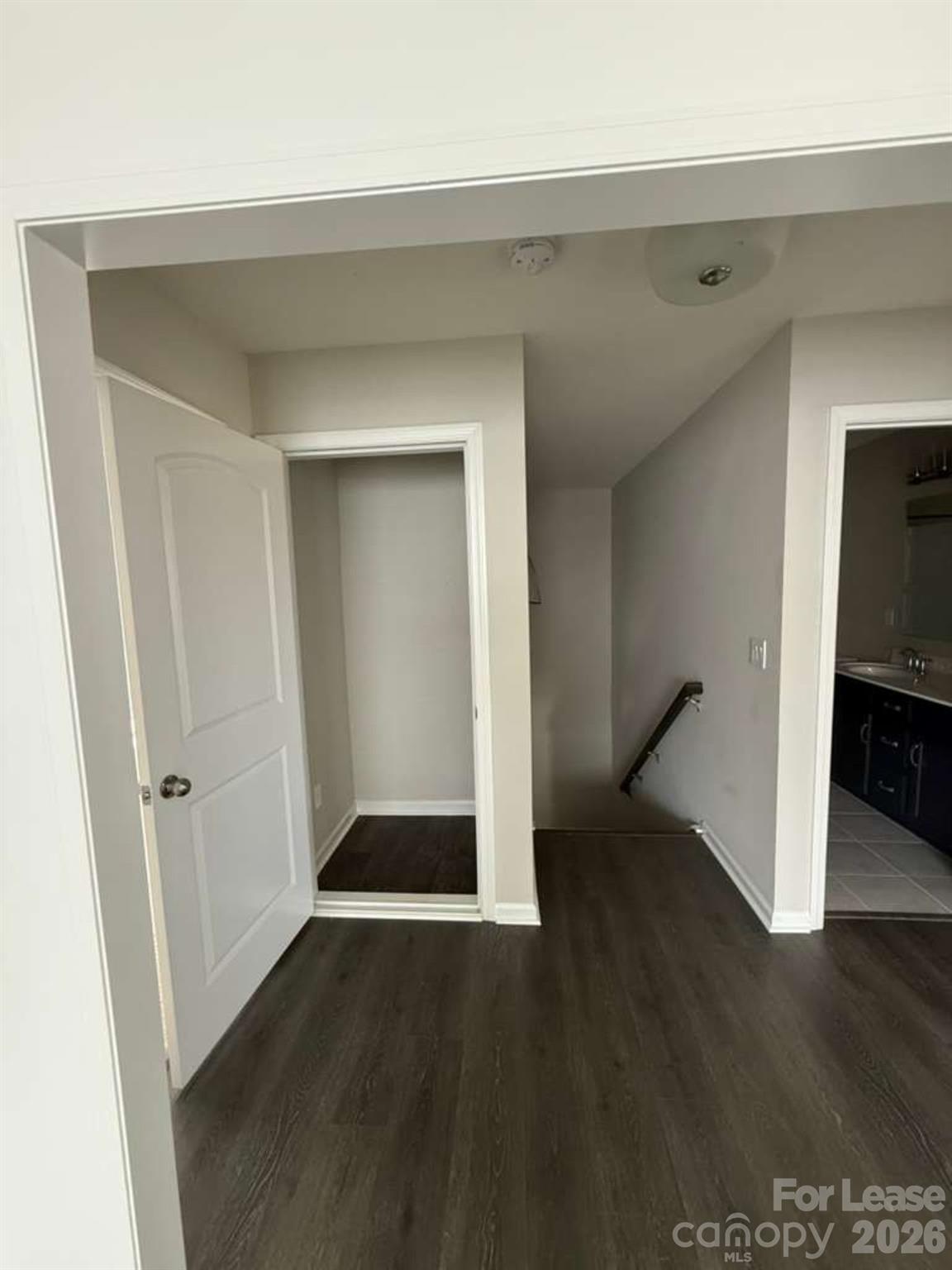 Creeks Landing - Residential Lease