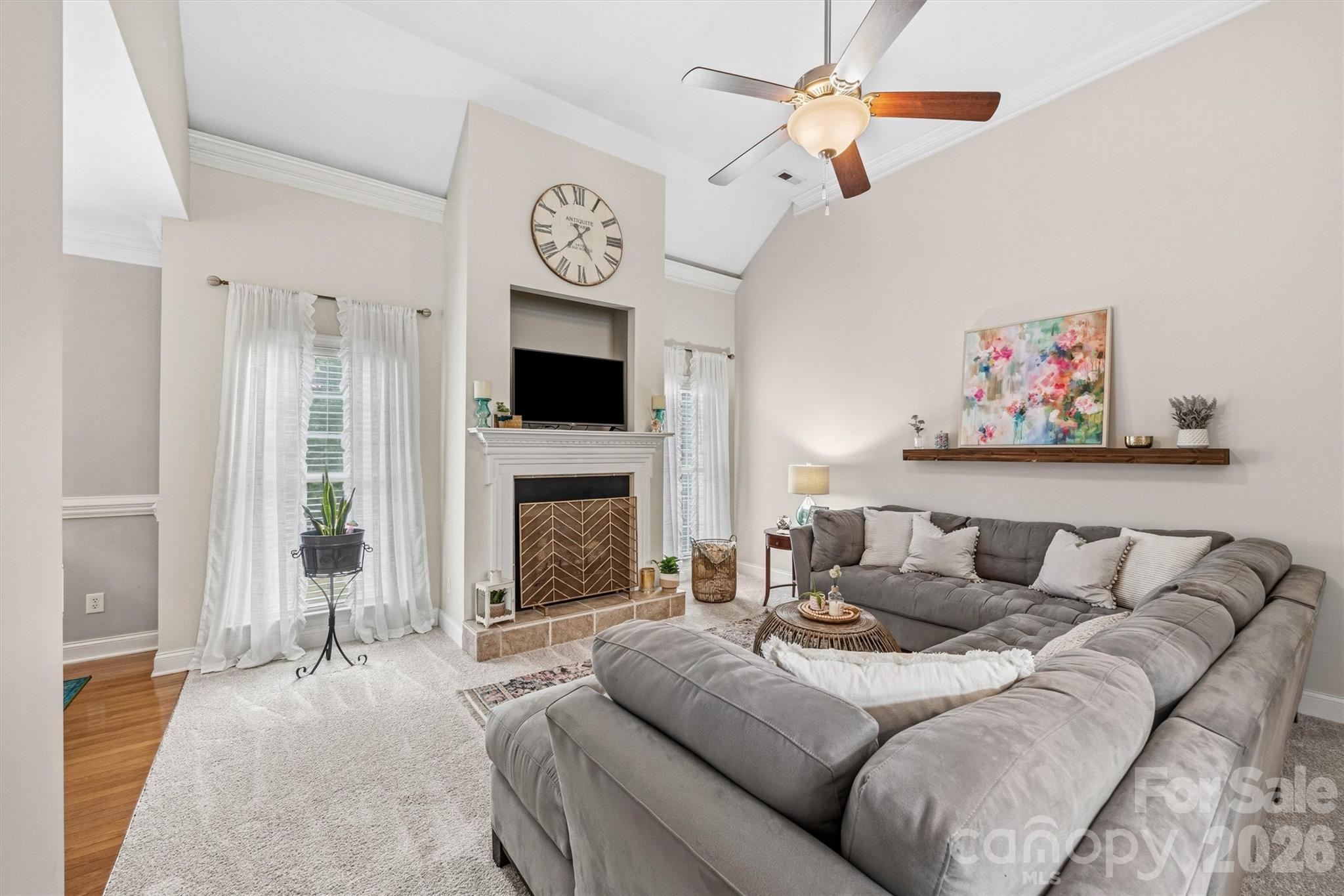 156 Springdale Road E