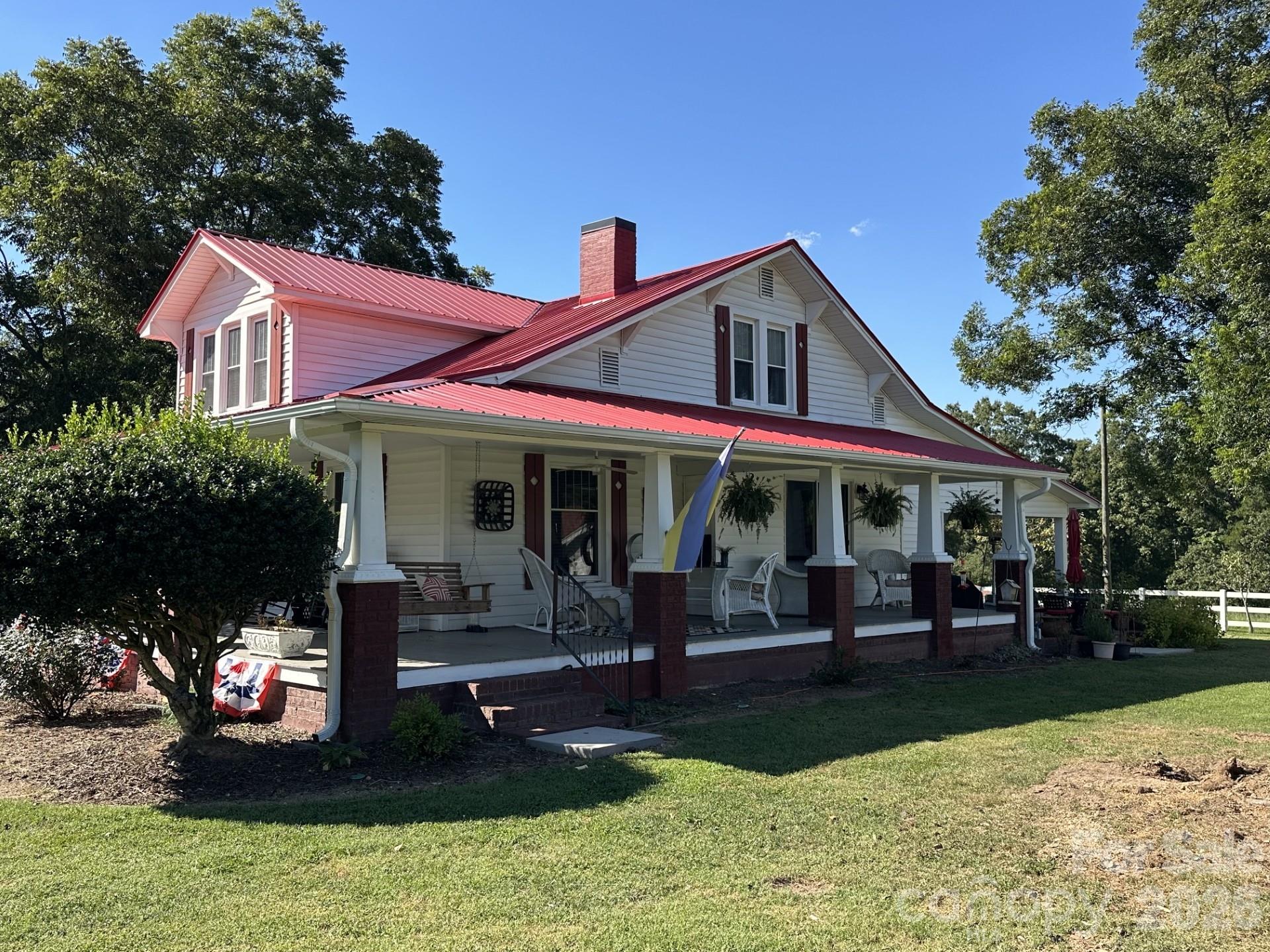 1186 Denton Road