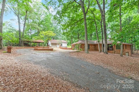 3985 Well Road Mint Hill NC 28227