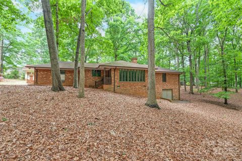 3985 Well Road Mint Hill NC 28227