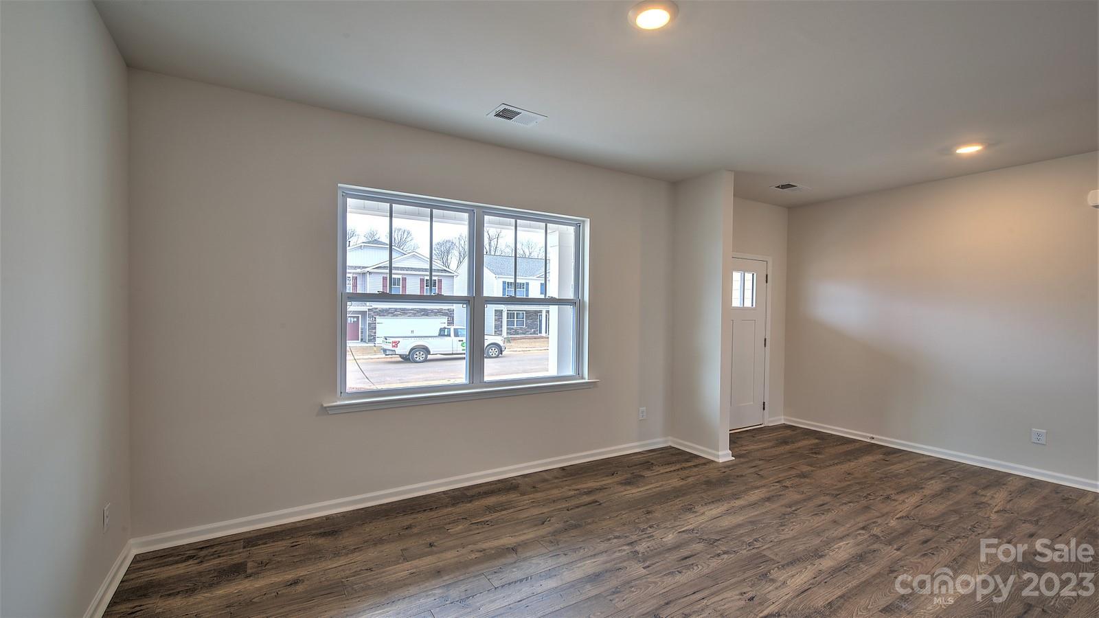 Hickory Ridge - Residential