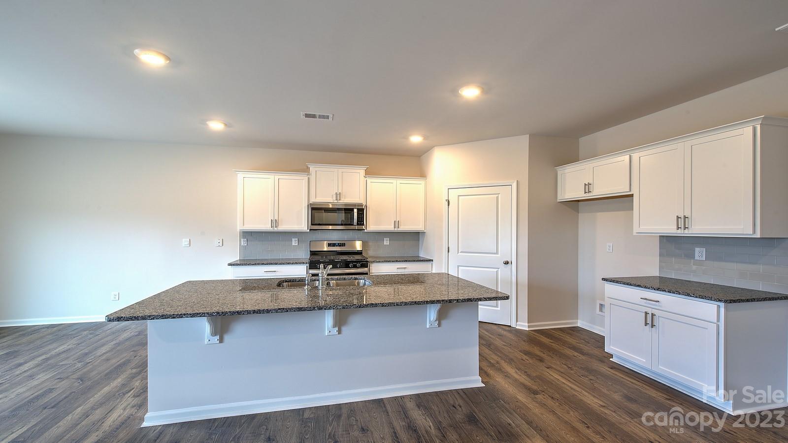 Hickory Ridge - Residential