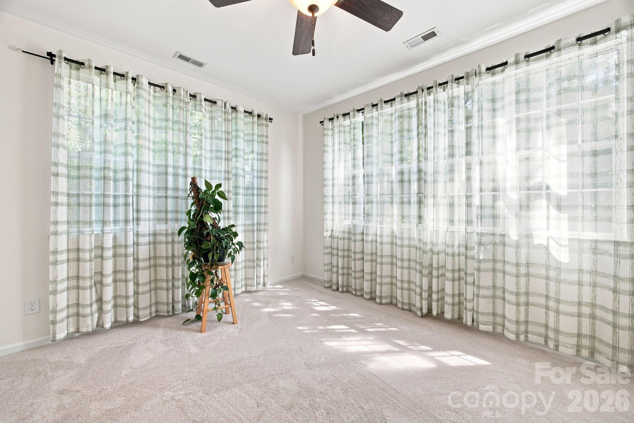 9716 Southampton Commons Drive