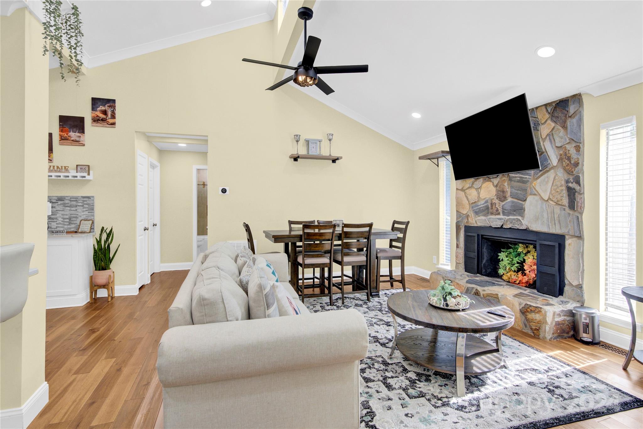 Park Ridge - Residential Lease