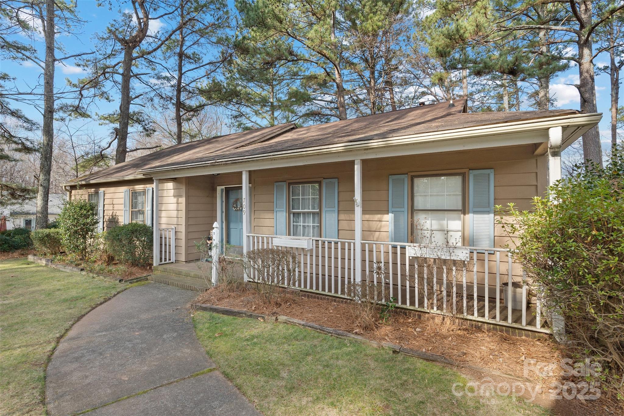 Sardis Woods - Residential