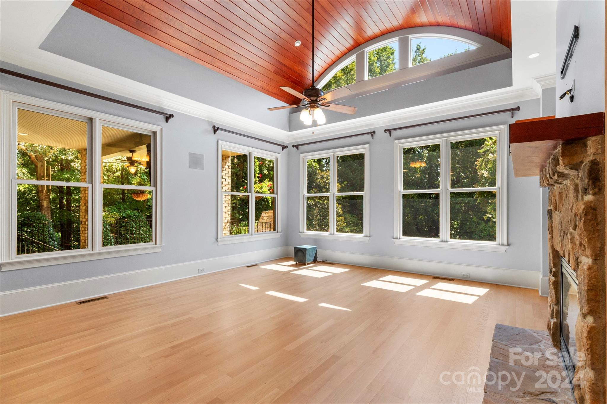 Innisbrook At Firethorne - Residential