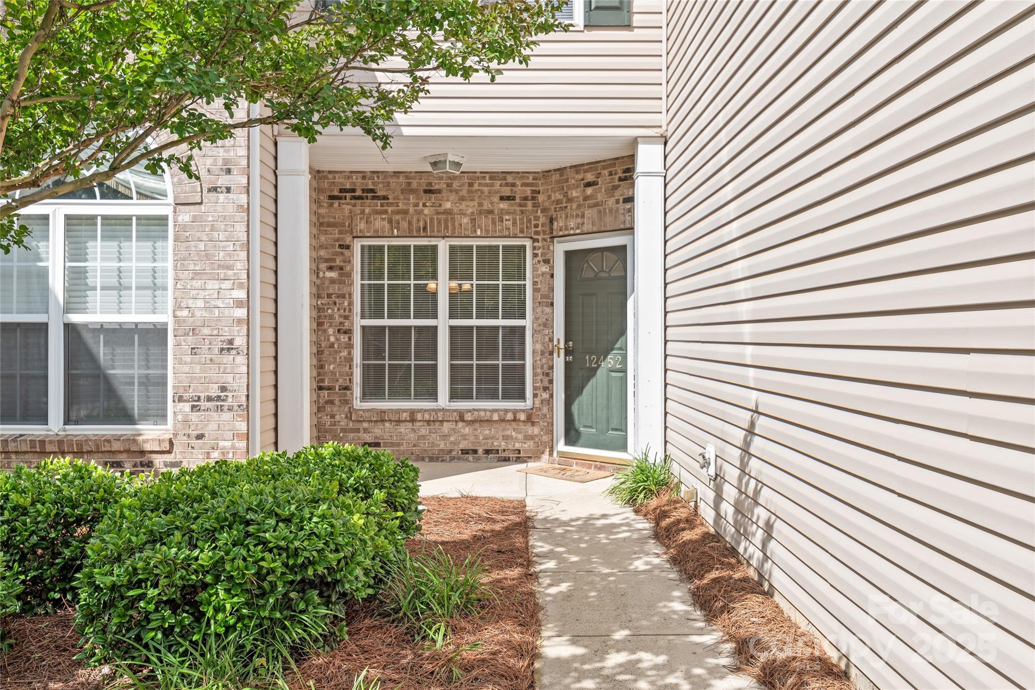 12452 Stratfield Place Circle