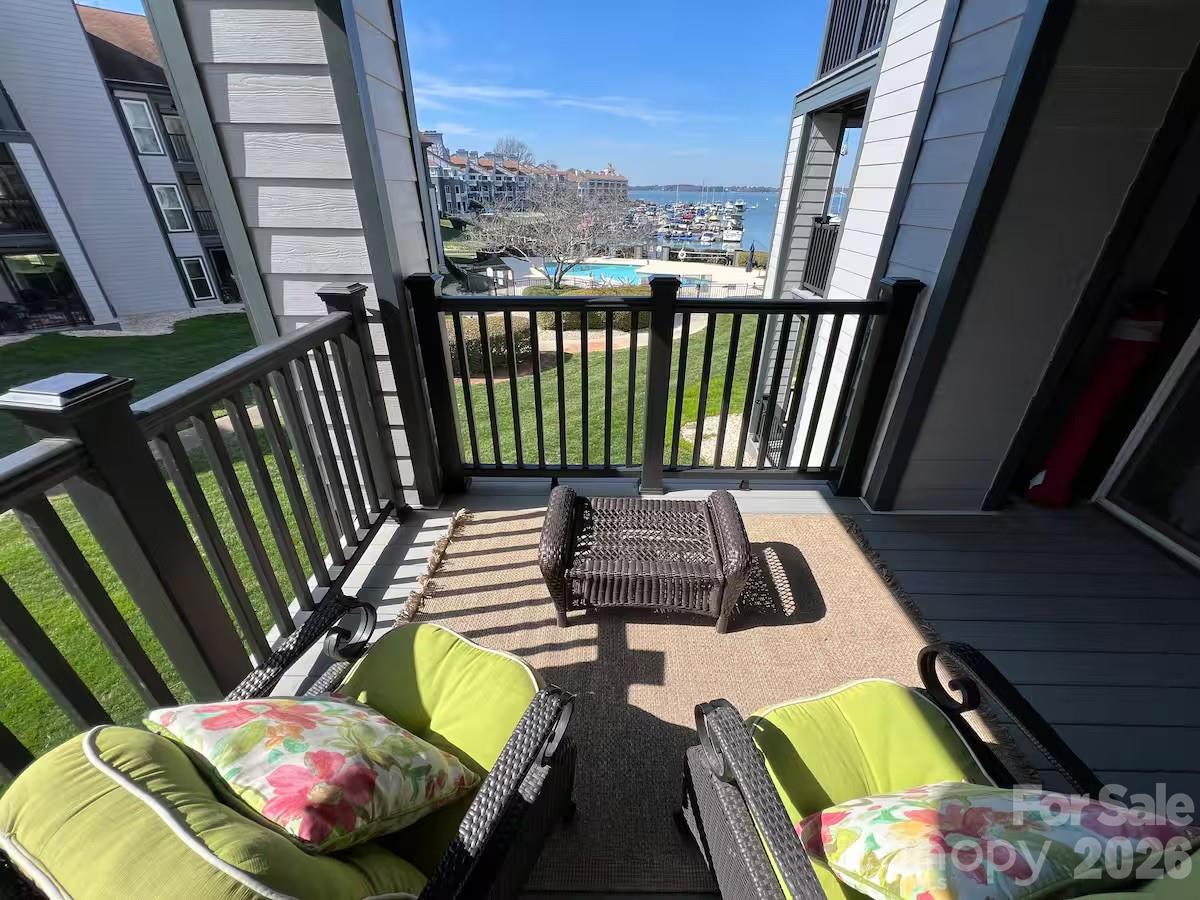 Vineyard Point - Residential