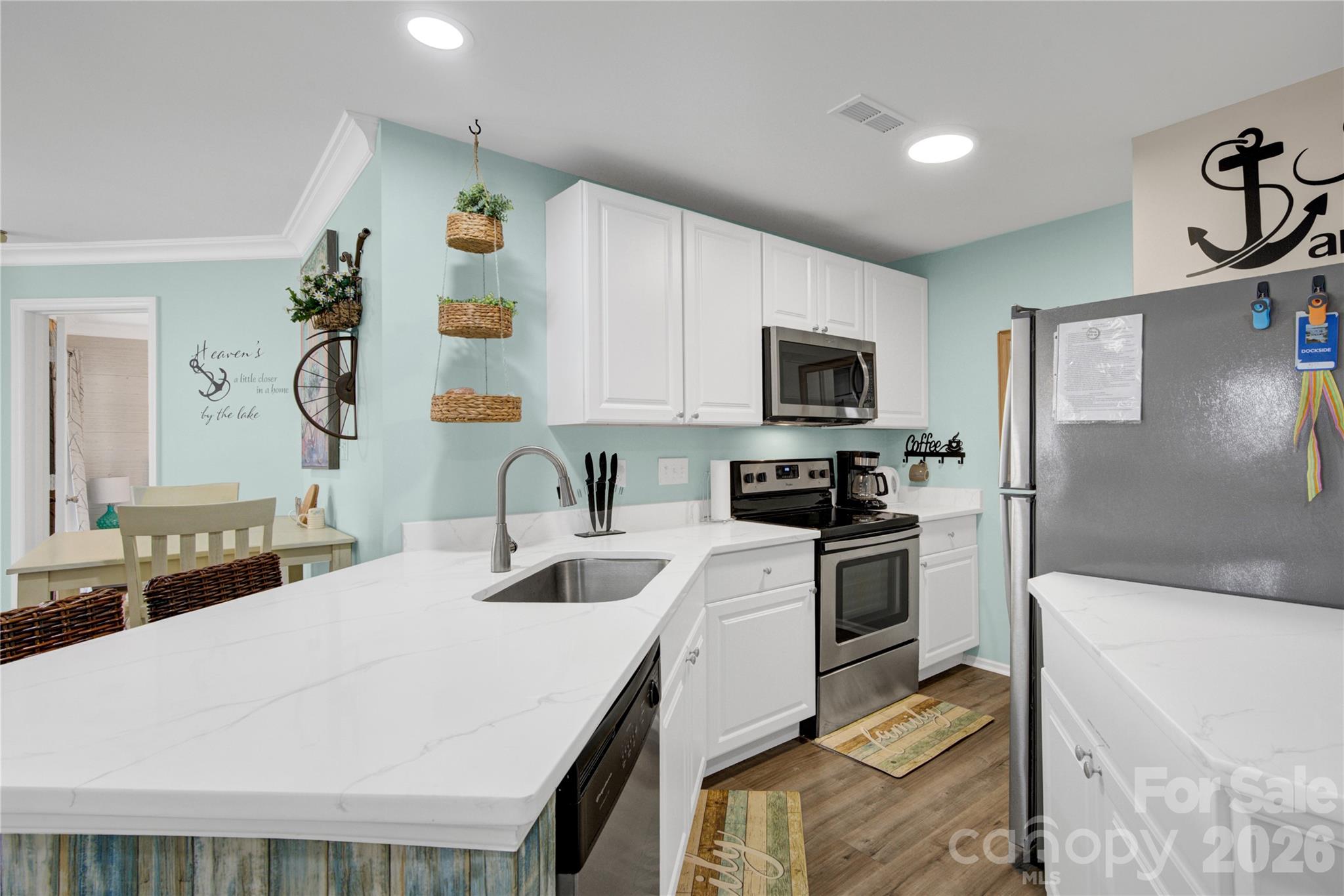 Vineyard Point - Residential