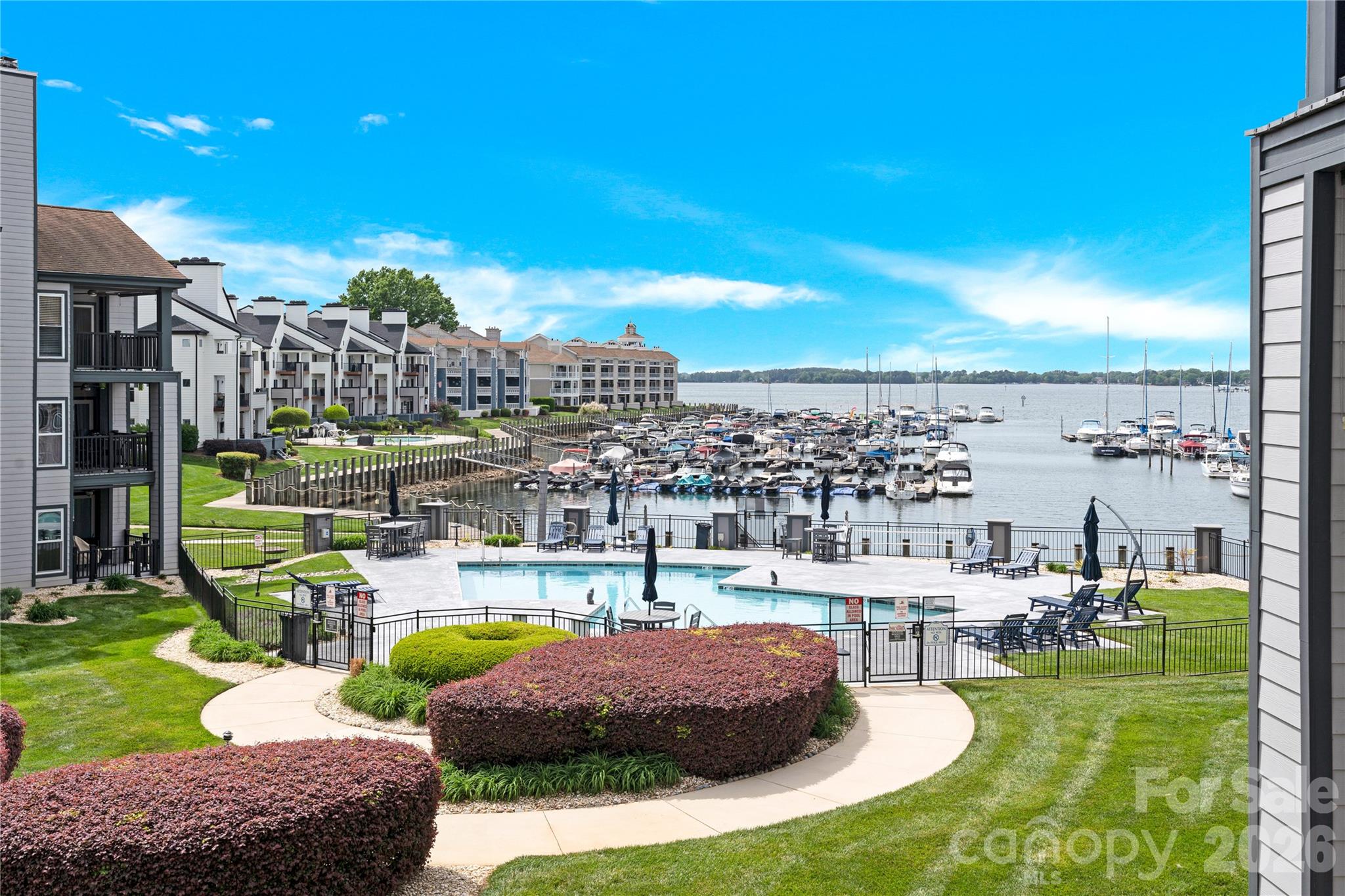 Vineyard Point - Residential