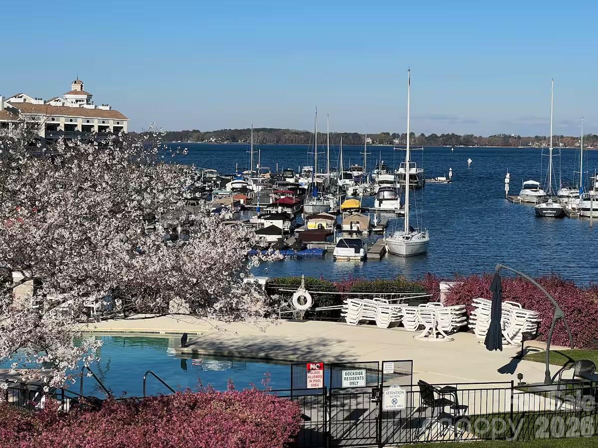 Vineyard Point - Residential