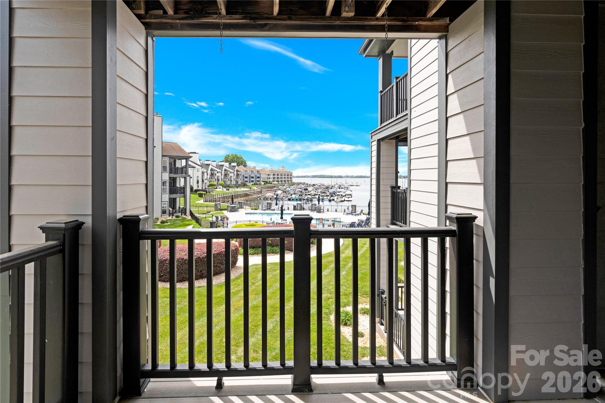 Vineyard Point - Residential