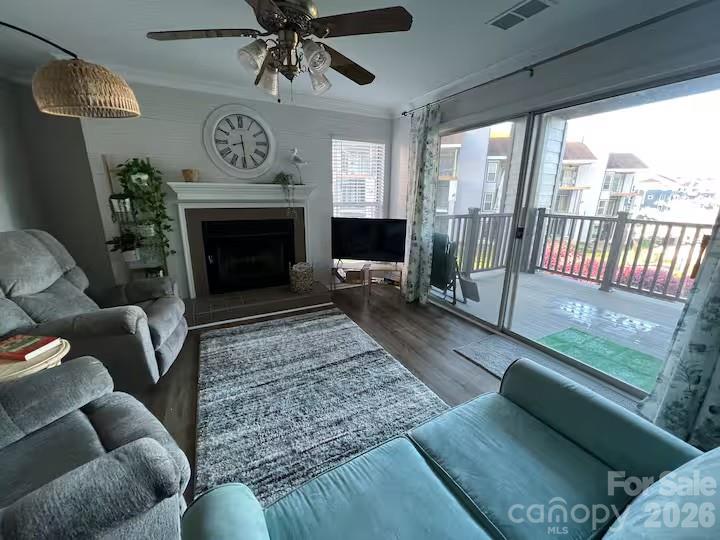 18857 Vineyard Point Lane