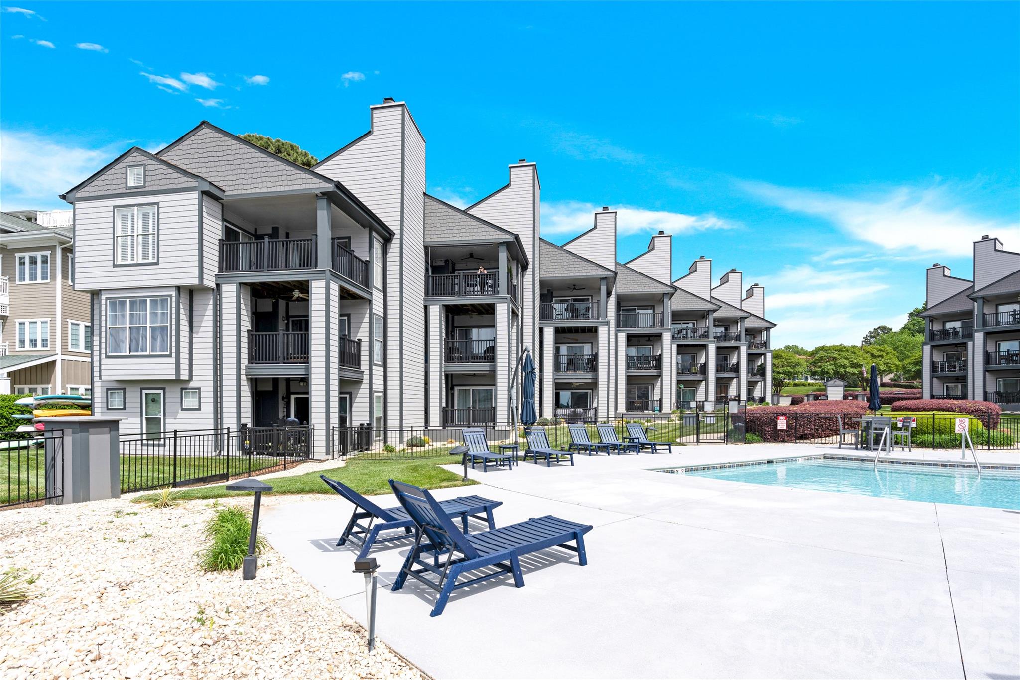 Vineyard Point - Residential