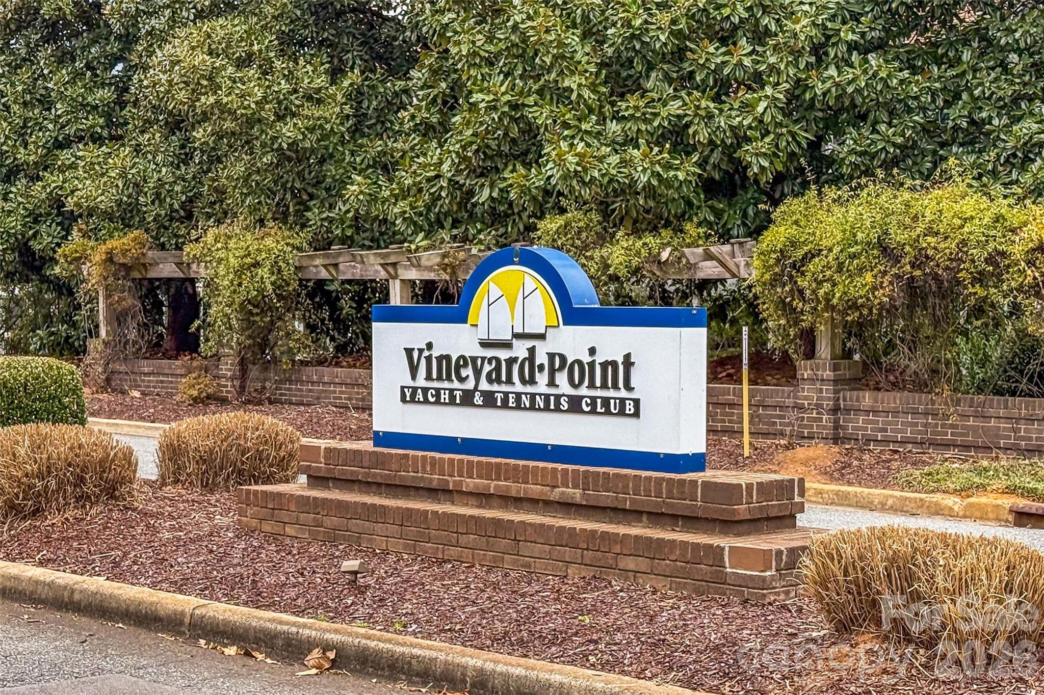 Vineyard Point - Residential