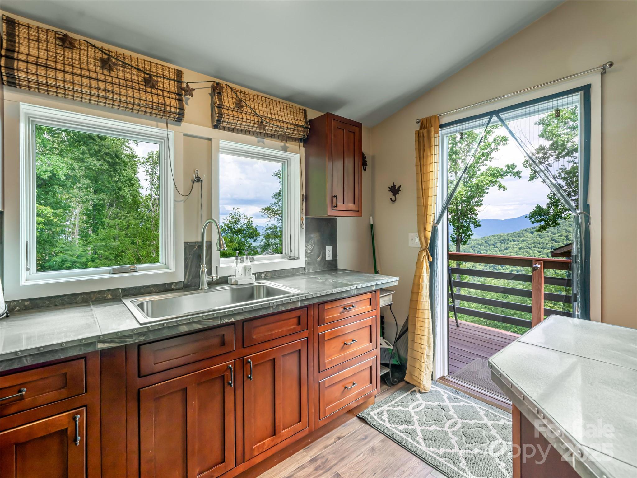 Bluffs At Curtis Creek - Residential